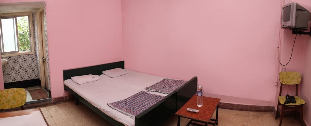 Solanki Guest House Kolhapur Zewnętrze zdjęcie