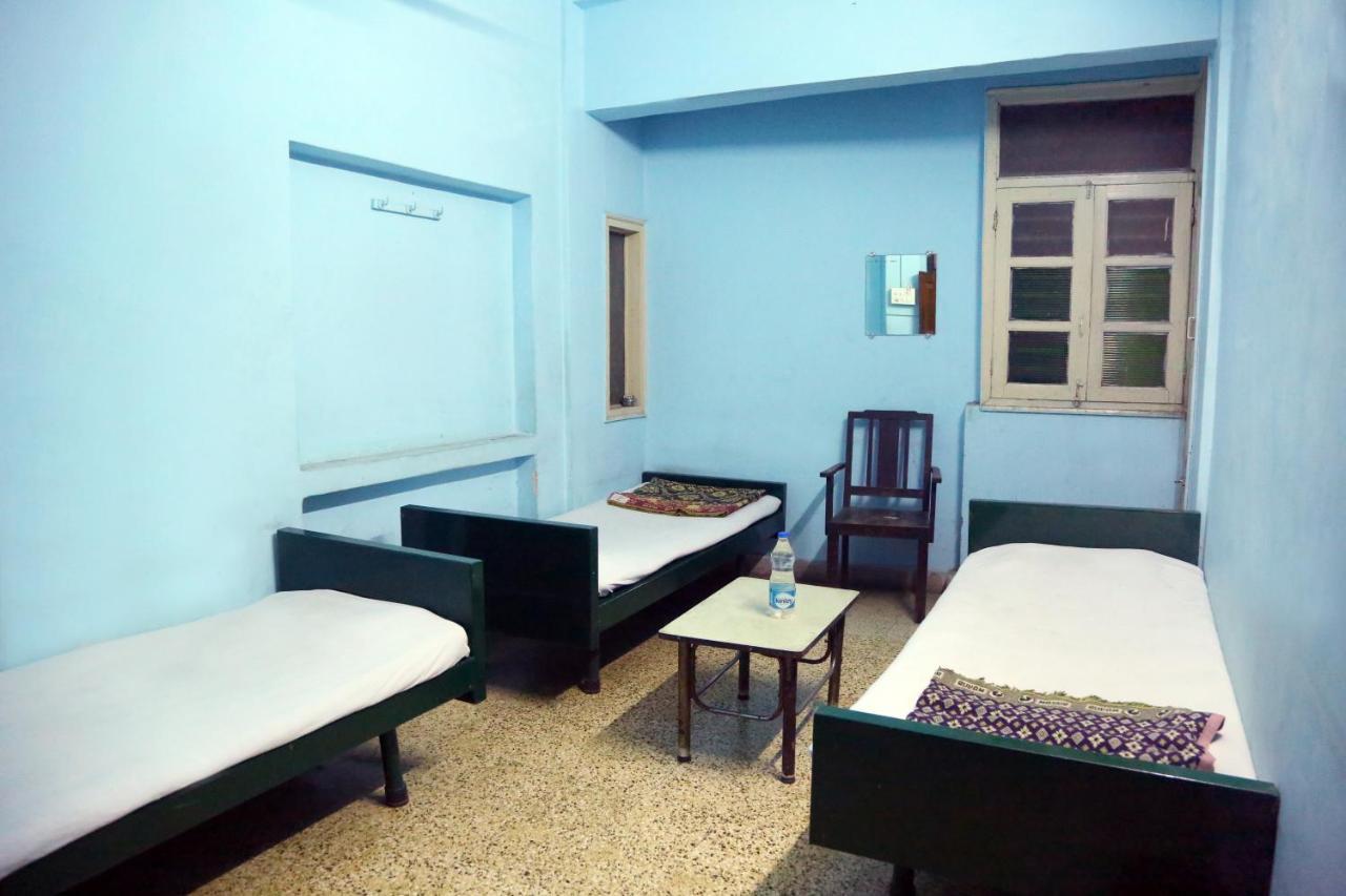 Solanki Guest House Kolhapur Zewnętrze zdjęcie